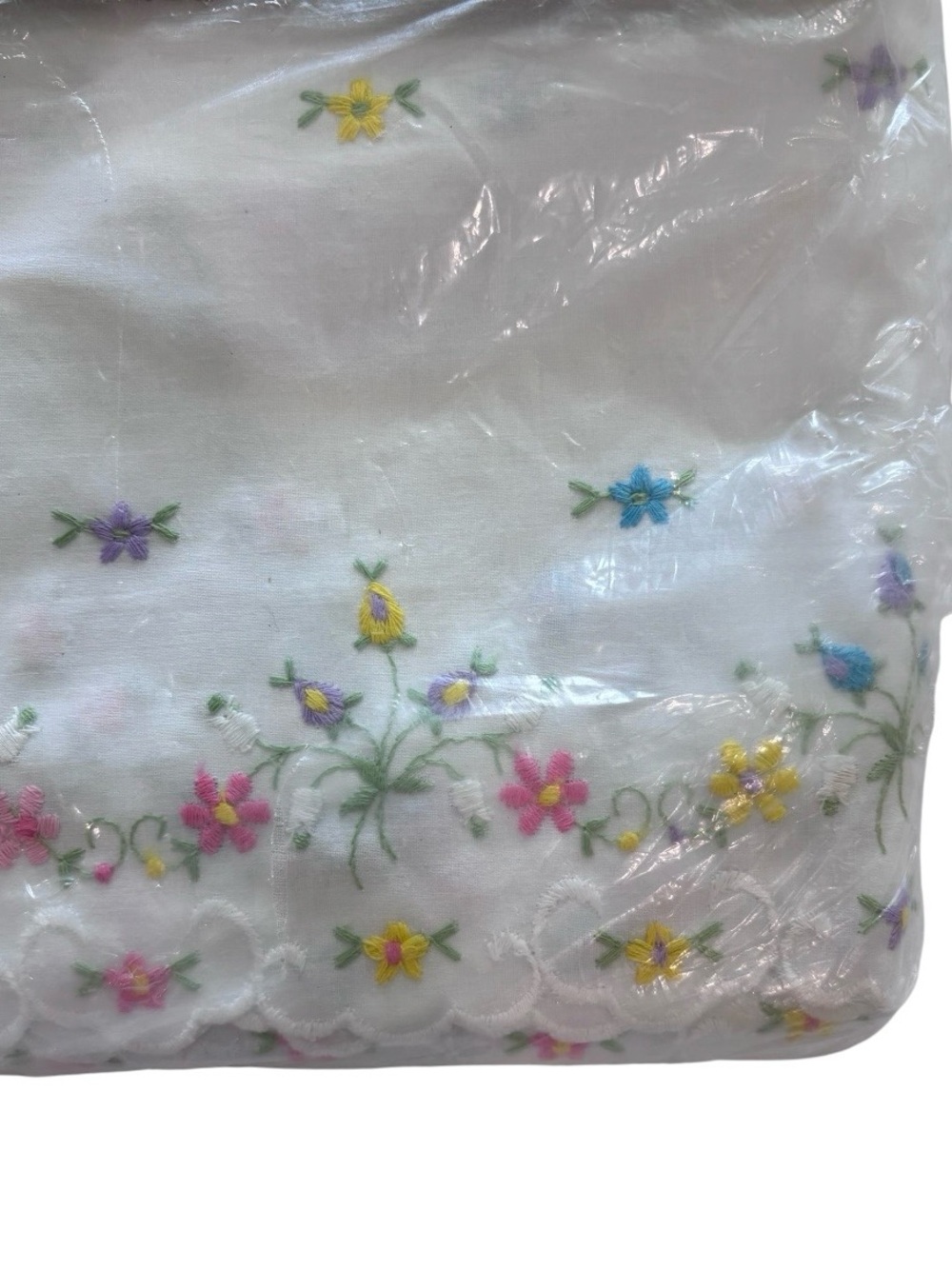 Vintage Oscar De La Renta Royal Family By Cannon Comfortcale King Flat Top Sheet - Picture 2 of 9